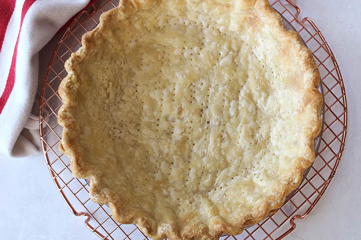 a baked pie crust