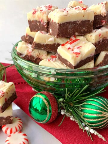 A green bowl filled with Chocolate peppermint fudge.
